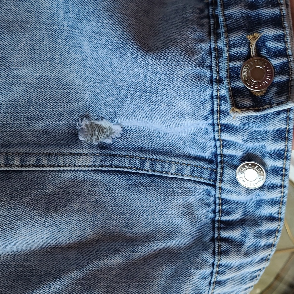 Jean jacket - Picture 9 of 9